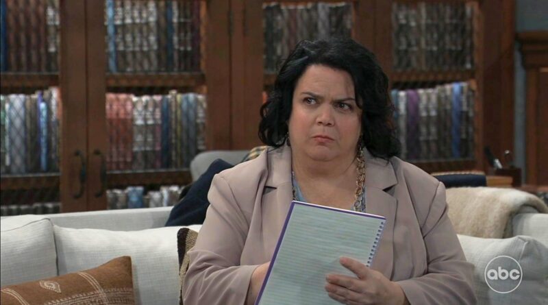 Suzanne plays a mock jury for Willow on General Hospital recap