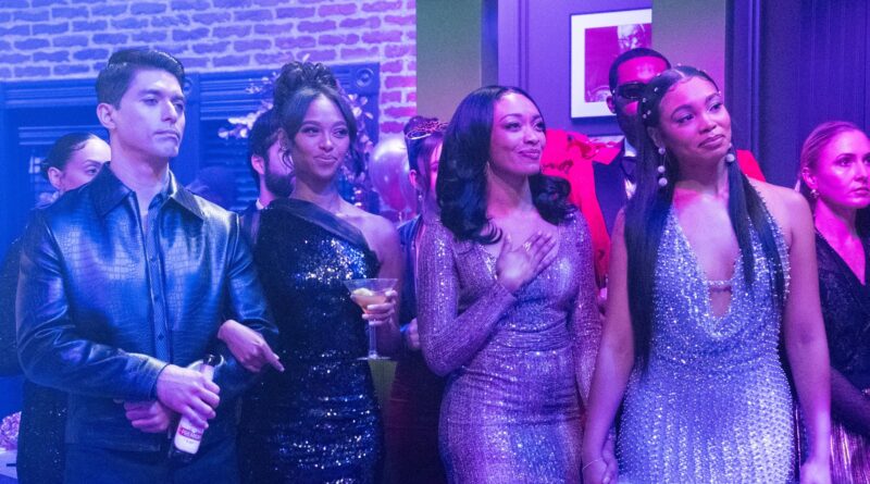 Beyond the Gates | Photo: CBS