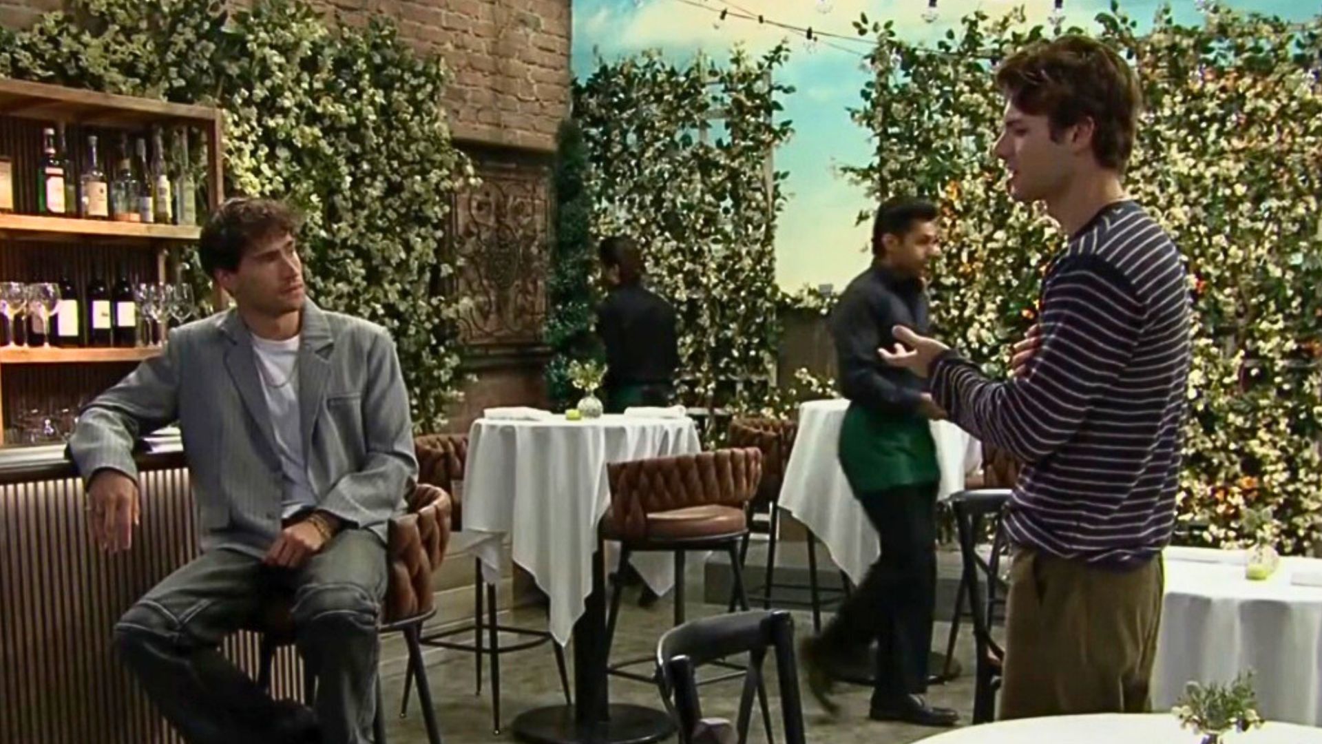 Deke and Remy talk at Il Giardino on The Bold and the Beautiful recap