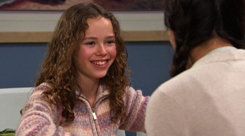 Rachel smiles at Sophia on Days of our Lives recap