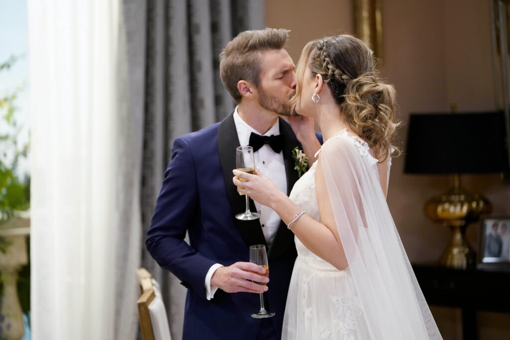 Annika Noelle, Scott Clifton, hope and Liam's wedding, the Bold and the Beautiful spoilers