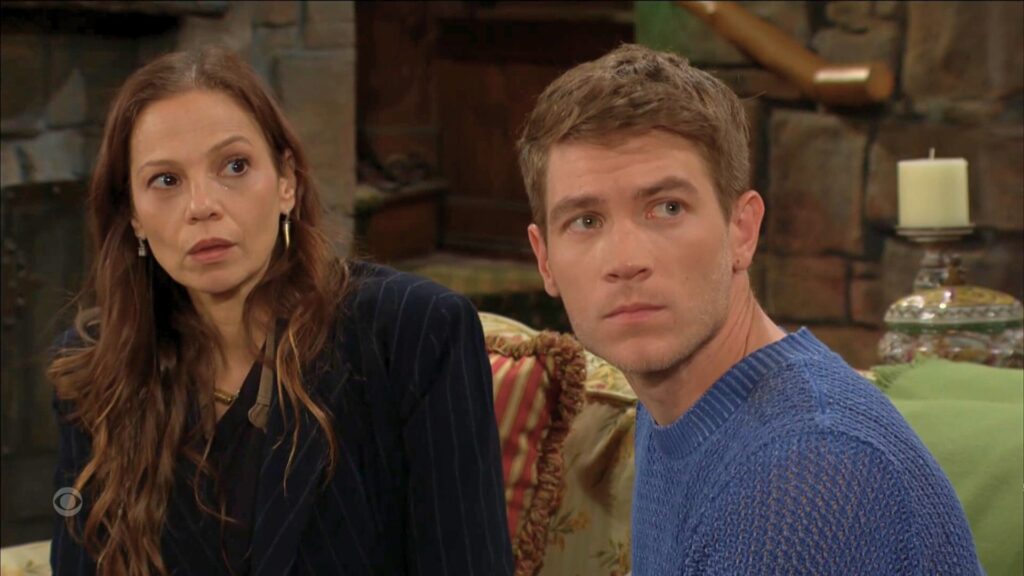 Sienna and Noah on The Young and the Restless | Photo: CBS