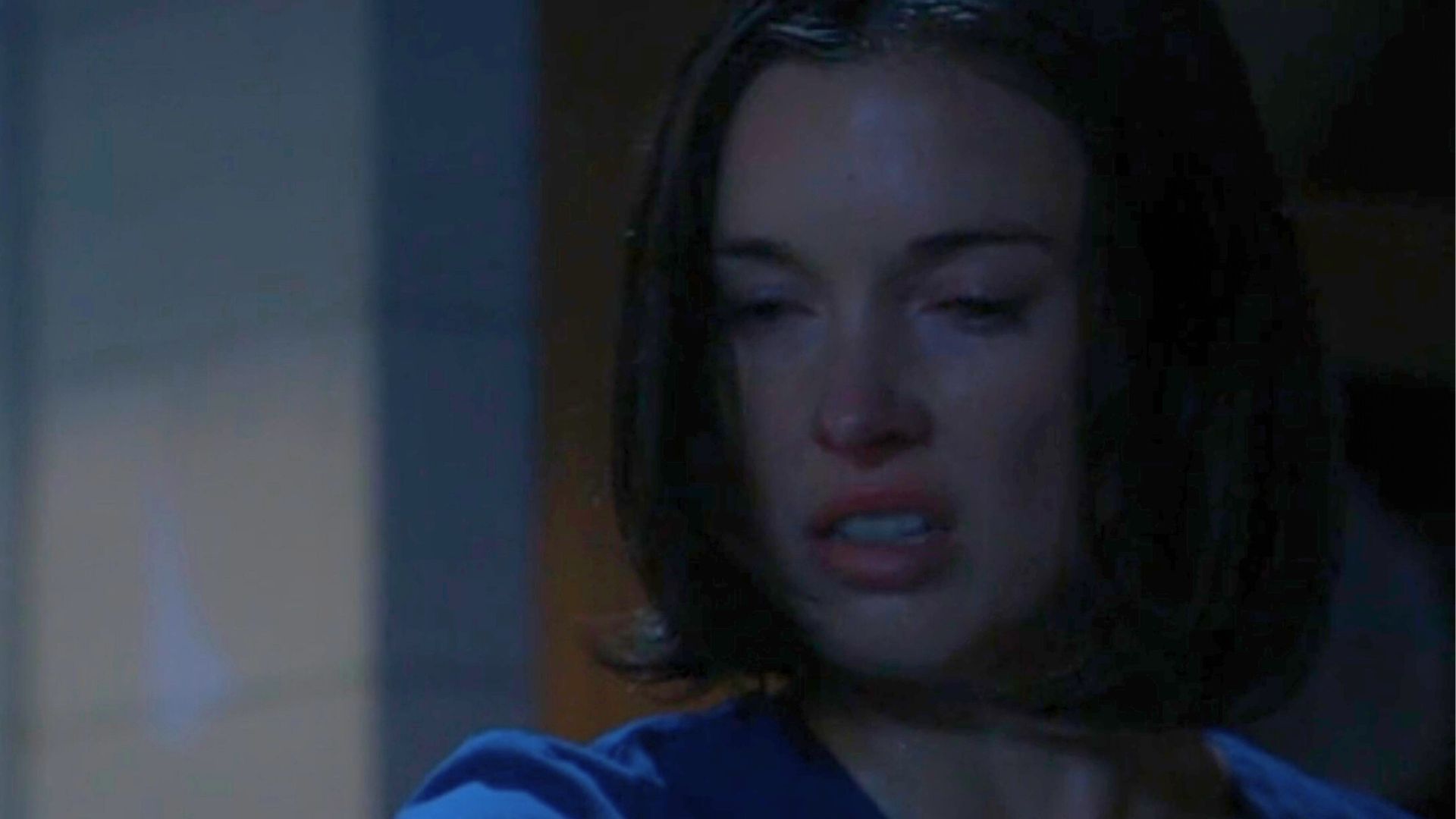 Willow in scrubs, shoots Drew on General Hospital recap