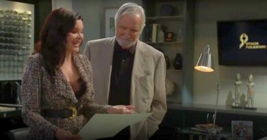 Katie and Eric on The Bold and the Beautiful | Photo: CBS