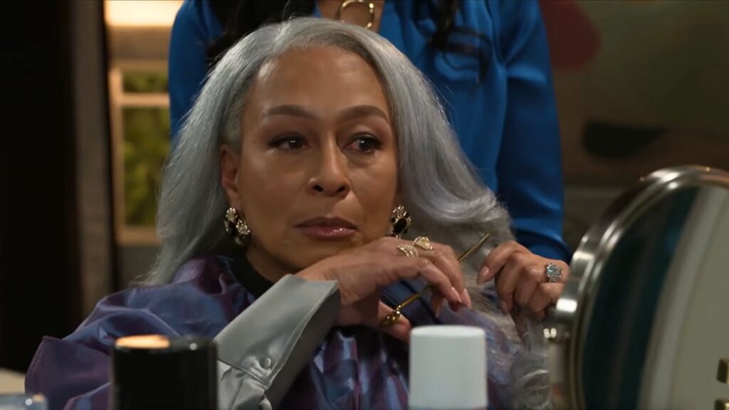 Anita cuts her hair next week on Beyond the Gates spoilers | Photo: CBS